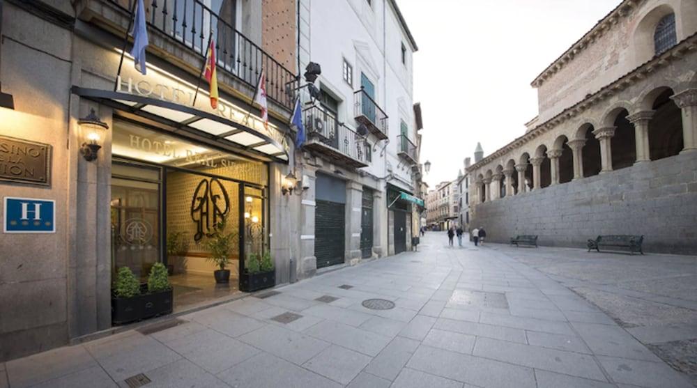 Real Segovia By Recordis Hotels Exterior foto