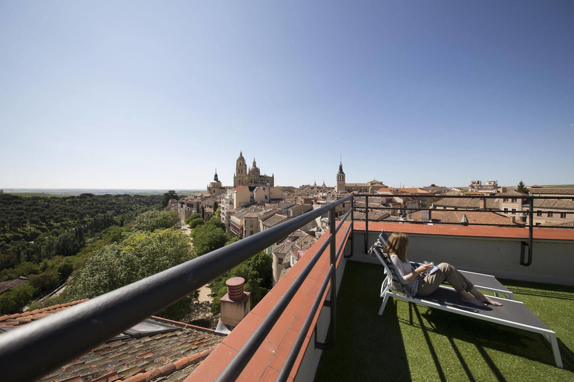 Real Segovia By Recordis Hotels Exterior foto